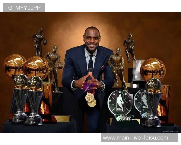 托尼霍克谈生涯成就与勒布朗的比较引发热议 托尼霍克谈生涯成就与勒布朗的比较引发热议