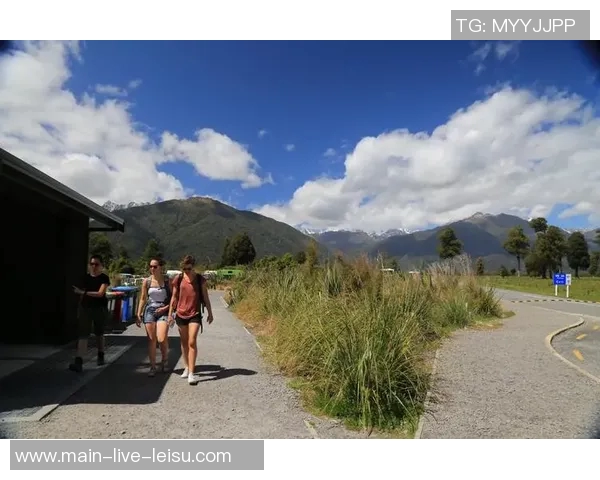 福克斯称文班独特生活观源于旅行带来的新视角与体验 福克斯称文班独特生活观源于旅行带来的新视角与体验