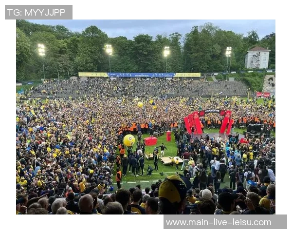 摩纳哥锁定圣吉罗斯38岁少帅为首选目标已向其球队询问转会价格 摩纳哥锁定圣吉罗斯38岁少帅为首选目标已向其球队询问转会价格