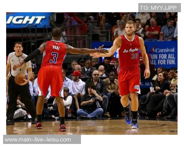 热火三巨头与空接之城的对决水花兄弟与湖人F4的青春记忆与NBA中国赛的交汇 热火三巨头与空接之城的对决水花兄弟与湖人F4的青春记忆与NBA中国赛的交汇