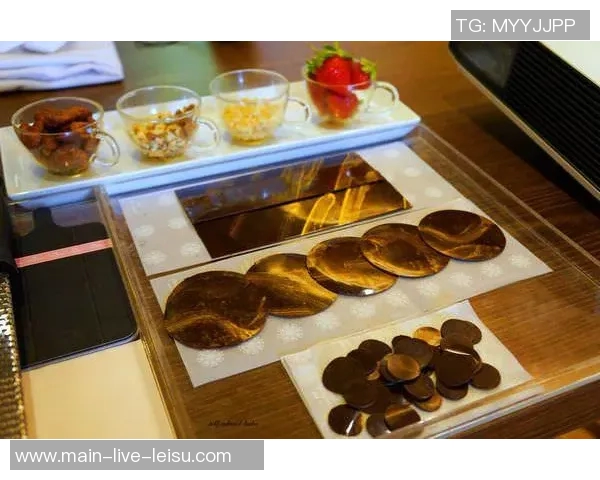 女友甜蜜发合照庆祝布朗尼21岁生日布朗尼感动转发感谢宝贝 女友甜蜜发合照庆祝布朗尼21岁生日布朗尼感动转发感谢宝贝