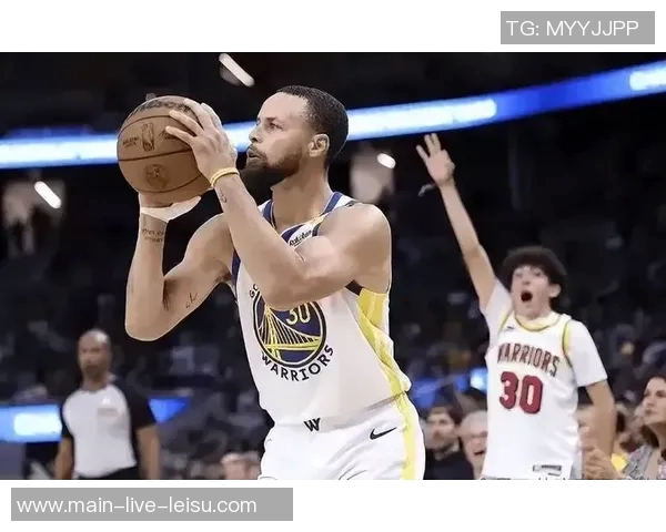 库里谈战术执行与造犯规巴特勒抓住机会展现实力 库里谈战术执行与造犯规巴特勒抓住机会展现实力