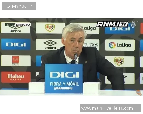 安切洛蒂训练排出424阵型维尼修斯与罗德里戈携手锋线争胜