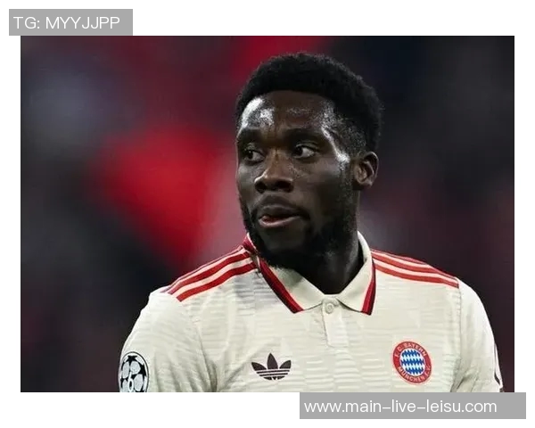 戴维斯恢复训练进展顺利预计很快回归拜仁合练 戴维斯恢复训练进展顺利预计很快回归拜仁合练