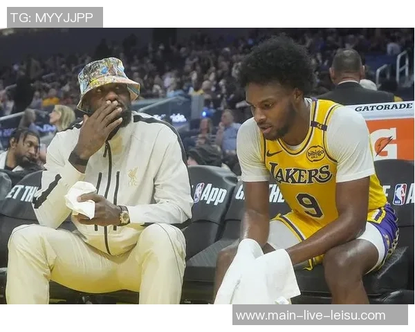 夸梅直言布朗尼防守能力不足父亲光环让他受到过高期待