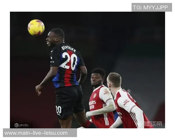 德天空报道巴舒亚伊冬窗或将离开法兰克福最迟夏窗确定去向