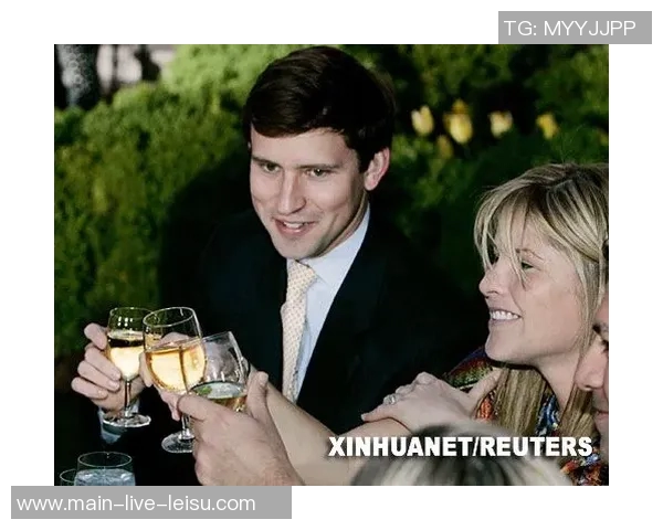 乔治一家在纽约为女儿娜塔莎庆生享受生活的快乐时光 乔治一家在纽约为女儿娜塔莎庆生享受生活的快乐时光